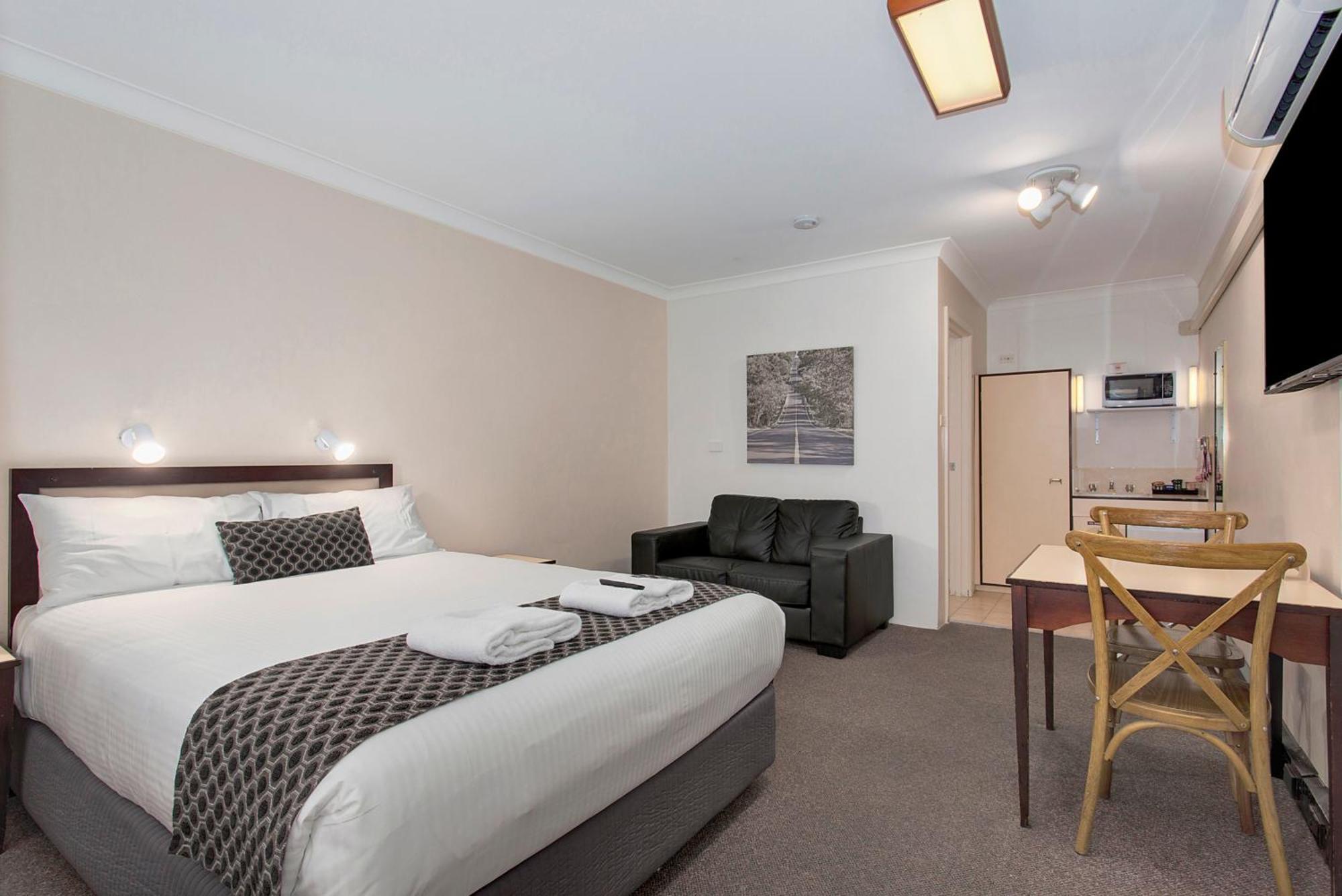 Econo Lodge Savannah Park Тамворт Екстер'єр фото